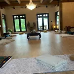 Vikendica Uelase Riverside Lodge, Rural Retreat For 20 Guests, Private Smoke Sauna Available, Estonia