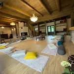 Uelase Riverside Lodge, Rural Retreat For 20 Guests, Private Smoke Sauna Available, Estonia Lohu