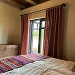 Semesterbostad Uelase Riverside Lodge, Rural Retreat For 20 Guests, Private Smoke Sauna Available, Estonia *