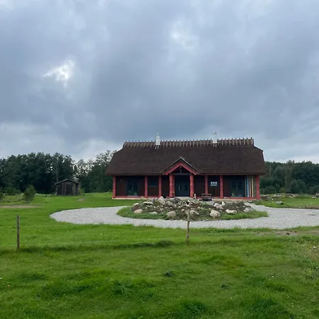Holiday home Uelase Riverside Lodge, Rural Retreat For 20 Guests, Private Smoke Sauna Available, Estonia Lohu