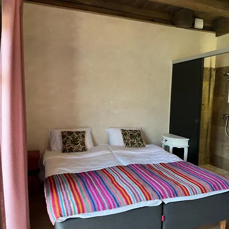 Uelase Riverside Sleeps 20 And Optional Smoke Sauna بيت للعطل