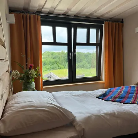 Uelase Riverside Sleeps 20 And Optional Smoke Sauna * Lohu