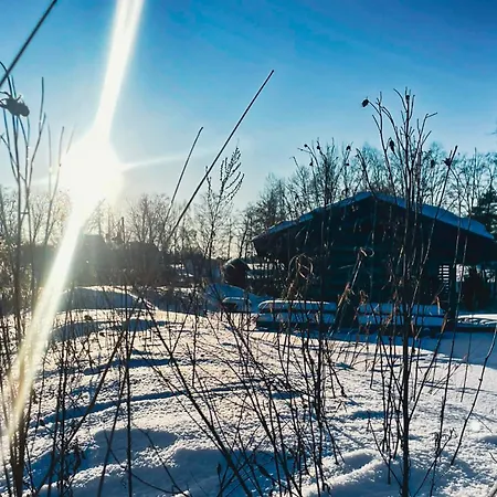 Uelase Riverside Lodge, Rural Retreat For 20 Guests, Private Smoke Sauna Available, Estonia Semesterbostad Lohu