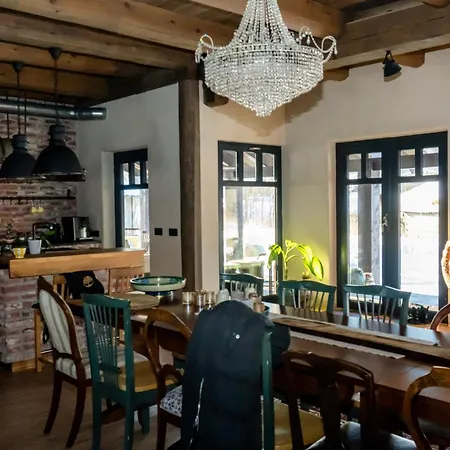 Uelase Riverside Lodge, Rural Retreat For 20 Guests, Private Smoke Sauna Available, Estonia * Lohu
