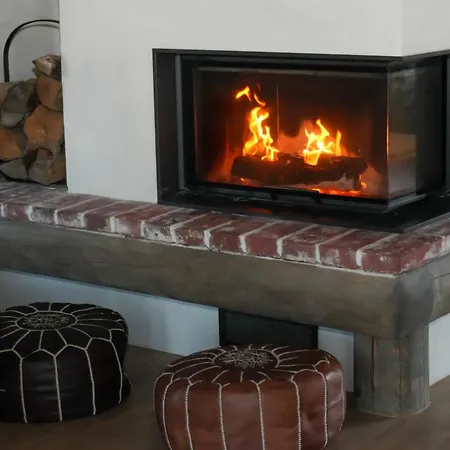 Uelase Riverside Lodge, Rural Retreat For 20 Guests, Private Smoke Sauna Available, Estonia Semesterbostad