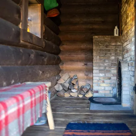 Uelase Riverside Lodge, Rural Retreat For 20 Guests, Private Smoke Sauna Available, Estonia Semesterbostad Lohu