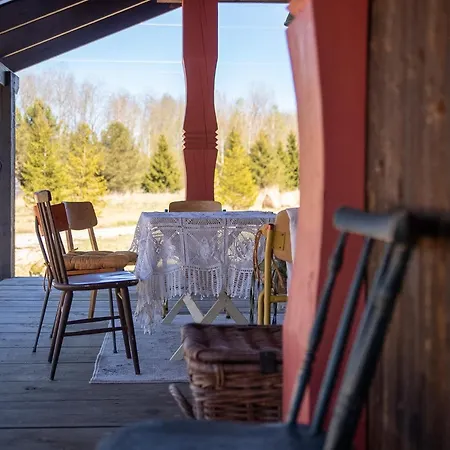Uelase Riverside Lodge, Rural Retreat For 20 Guests, Private Smoke Sauna Available, Estonia * Lohu
