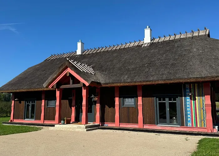 Uelase Riverside Sleeps 20 And Optional Smoke Sauna Semesterbostad Lohu