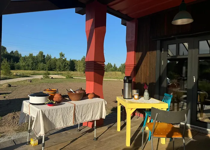 Semesterbostad Uelase Riverside Sleeps 20 And Optional Smoke Sauna