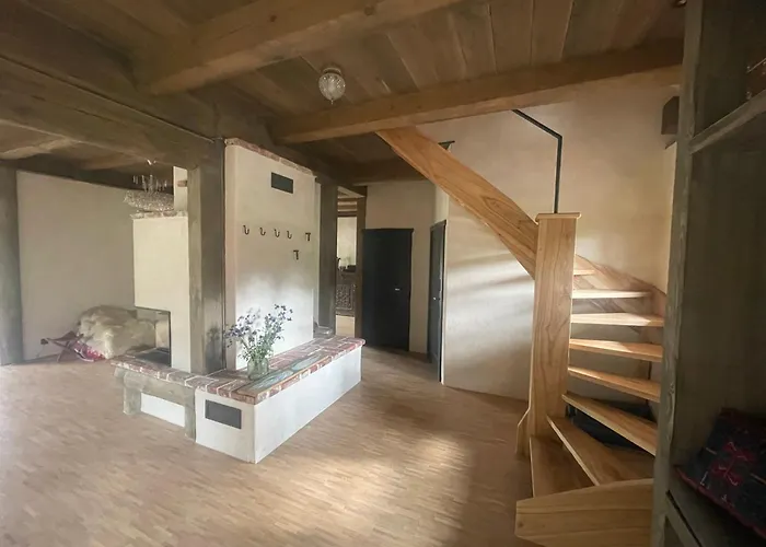 Uelase Riverside Sleeps 20 And Optional Smoke Sauna * Lohu